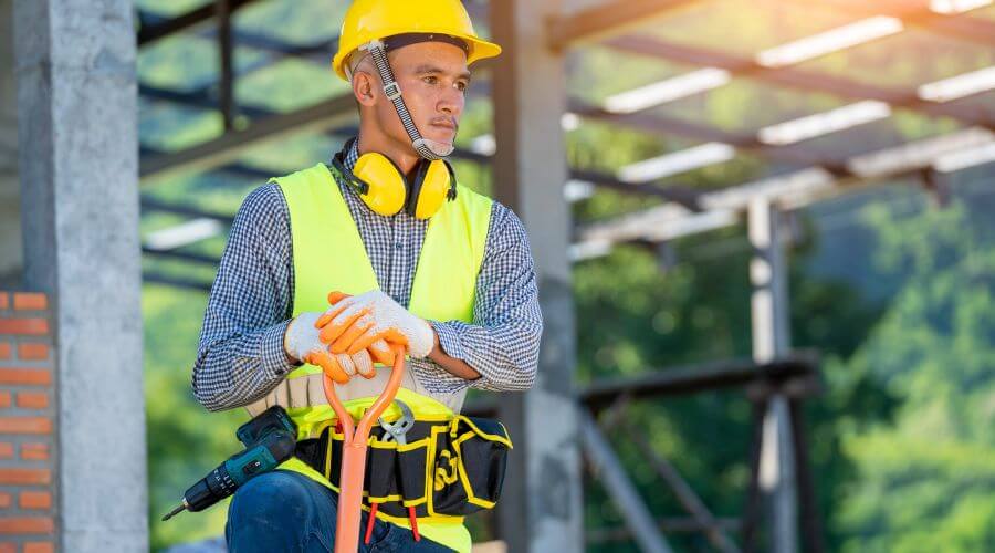 Expert Emergency Roof Repairs services in Pilot Knob, MO